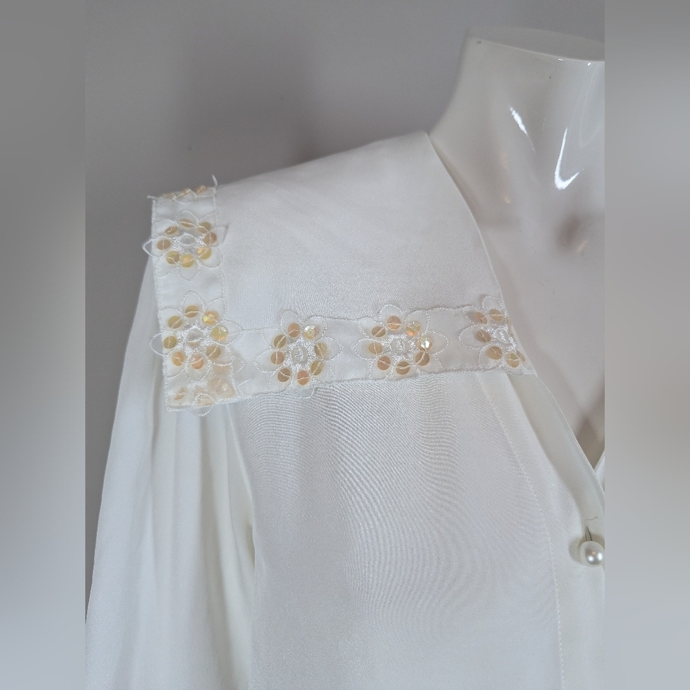 Vintage White Blouse with Sailor Collar | Sequin Floral Trim Shoulder Pads - Picture 7 of 8